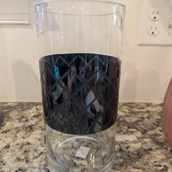 Etched Glass Vase - Picture 1 of 7